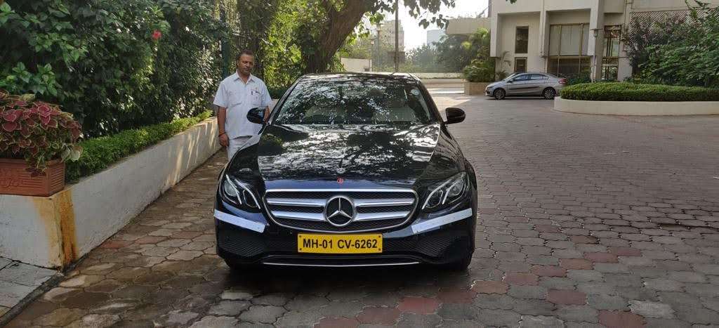 Why Booking Chauffeur-Driven Cars in India Guarantees a Safer Journey